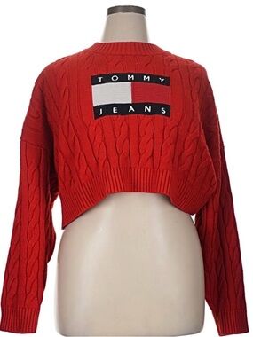 Tommy Hilfiger Red Cable Knit Cropped Sweater with Logo Patch